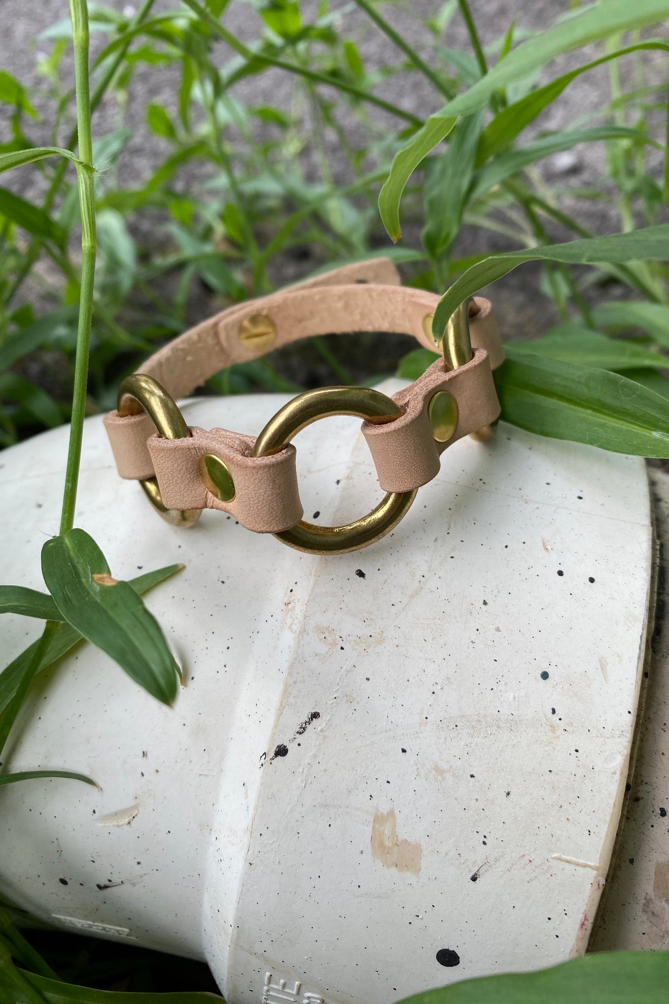 BRASS RING CUFF